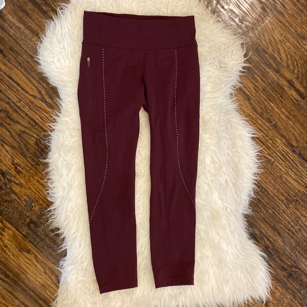 Lululemon Cropped Legging Burgandy Size 4
